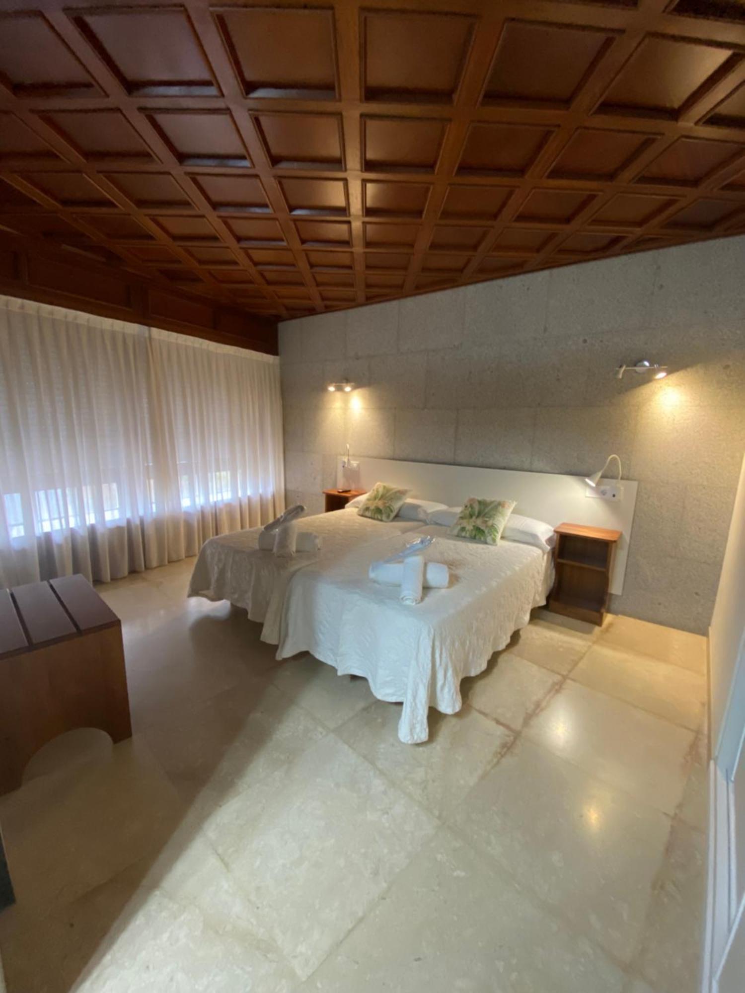 Vendaval Hotel ซานตามาร์ตา เด ออร์ติเกรา ภายนอก รูปภาพ